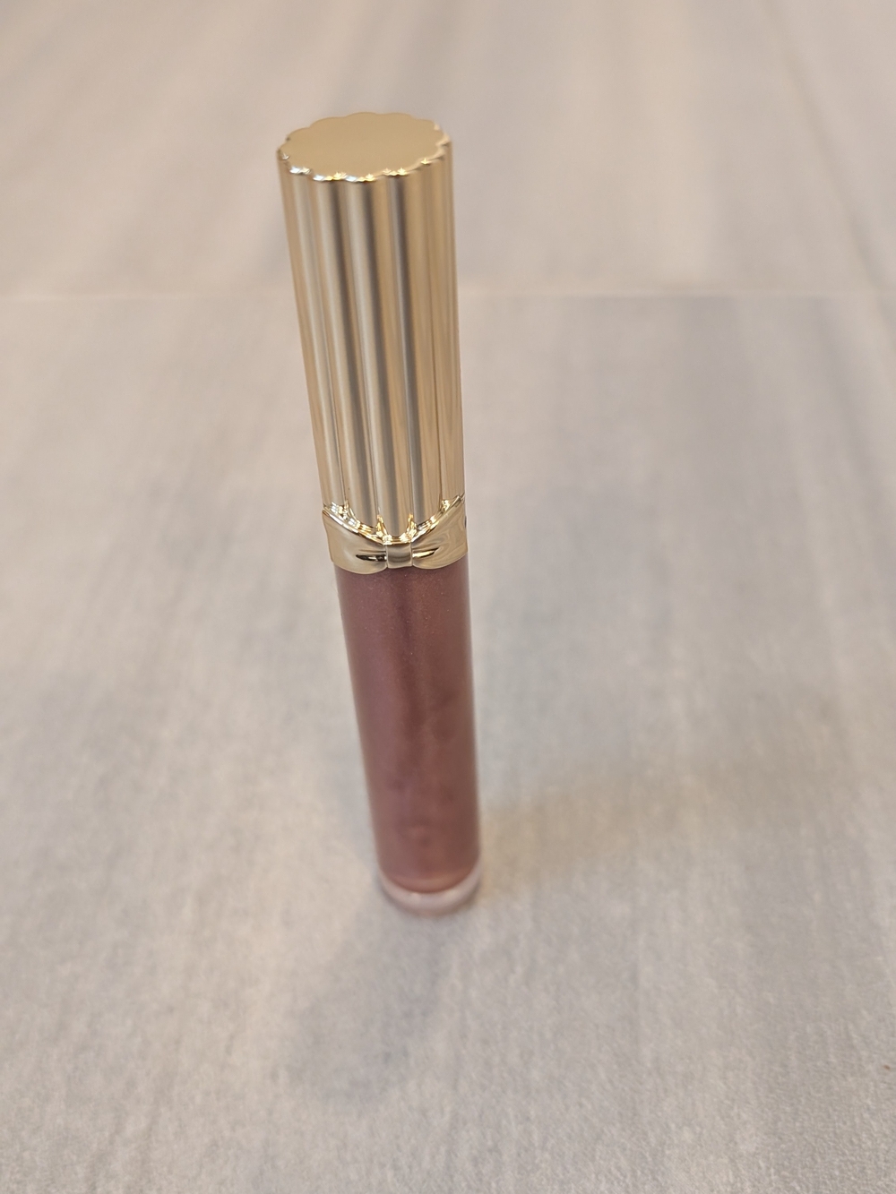 Estee Lauder Liquid Lipstick in Mauve Rose